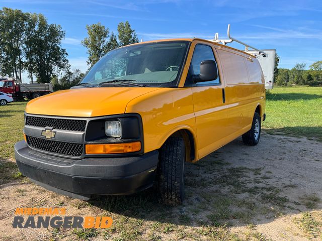 Lot 30-4047 - 2014 Chevrolet Express with a 5.3L V8 OHV 16V engine. 1500 Cargo with 20,978 miles Cargo Van RWD