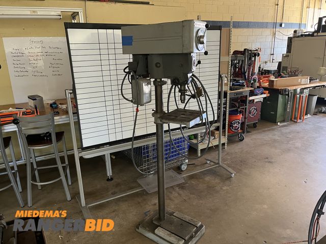 Lot 30-1096 - Rockwell / Delta 15-655 Drill Press Three Phase