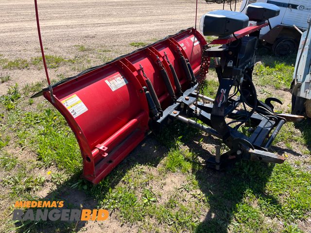 Lot 30-119 - Western Pro Plus 8'6"