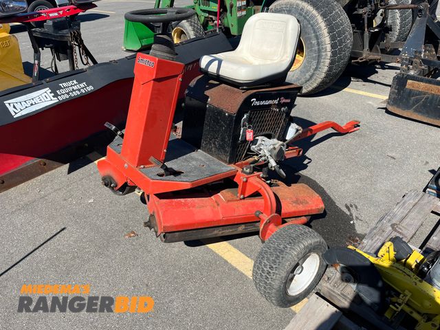 Lot 30-483 - Smithco Tournament Xpress Green Roller Golf Course Equipment