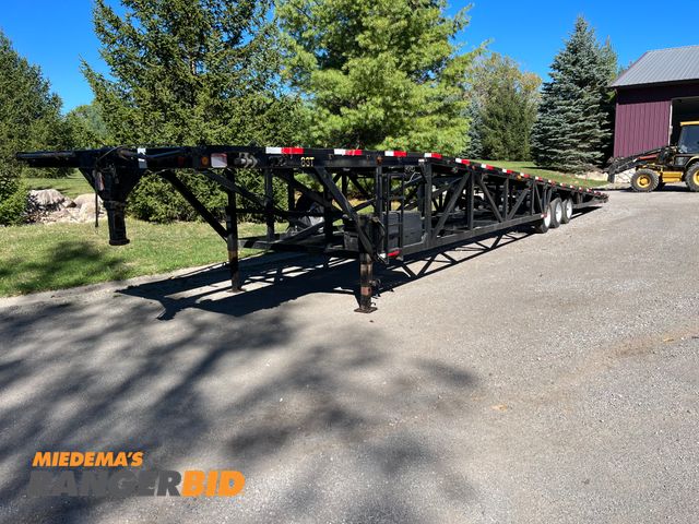 Lot 30-3705 - 2004 Beatrice Easyhaul Car Hauler Trailer