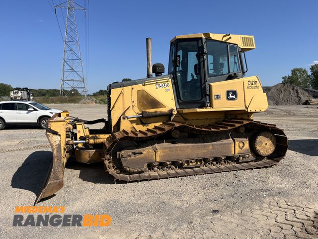 Lot 30-1625 - John Deere 750J LGP  Series Crawler Dozer