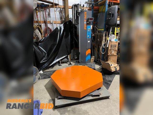 Lot 30-599 - (1) Phoenix PHP 2100 Stretch Wrap Machine with Scale Seller will load. A new solenoid has been order...