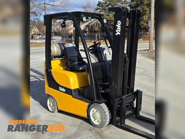 Lot 30-160 - 2014 Yale 3,000lbs Capacity Forklift - See Video for Operation