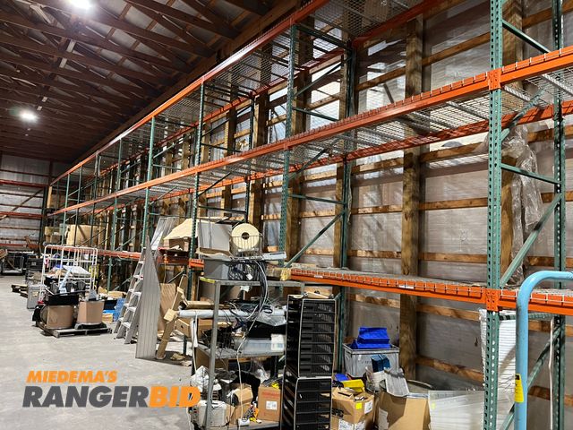 Lot 30-418 - 105' of Pallet Racking 42" deep 16' tall there are (12) 9' sections