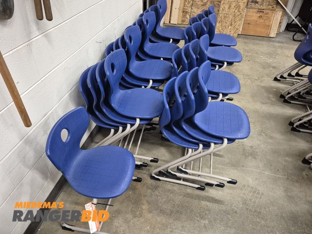 Lot 30-3884 - 33 VS America 31400 Plastic/Metal Chairs VS America Model 31400 Chairs. 15" height to seat. Sold as ...