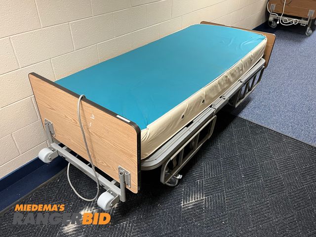Lot 30-633 - Hill Rom 720 Hospital Bed Hospital Bed