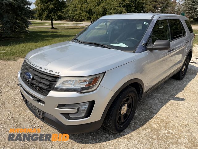 Lot 30-4047 - 2017 Ford Explorer Police SUV AWD