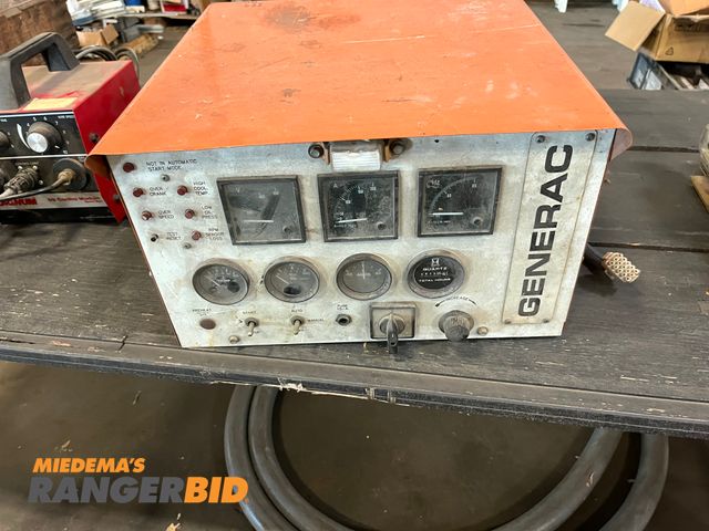 Lot 30-2432 - Generac Generator Controls