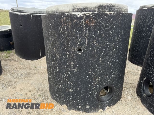 Lot 30-5848 - (1) approx. 55 3/4" tall concrete manhole tube with 4' diameter entry and steps.