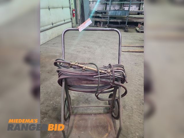 Lot 30-4880 - Torch card with gauges/hoses/victor combination torch