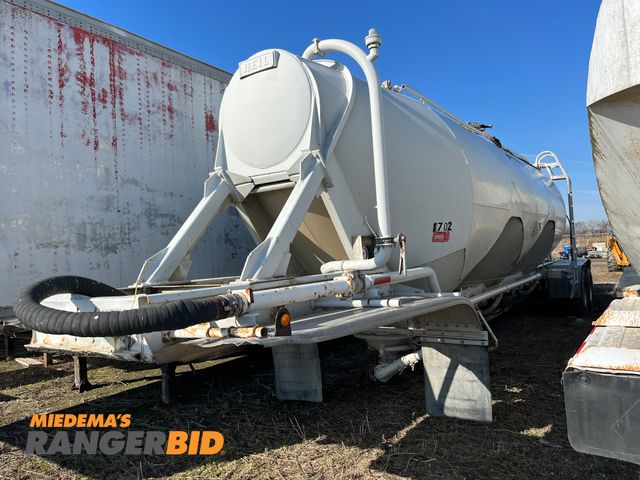 Lot 30-101 - 1991 Heil Tanker Semi-Trailer