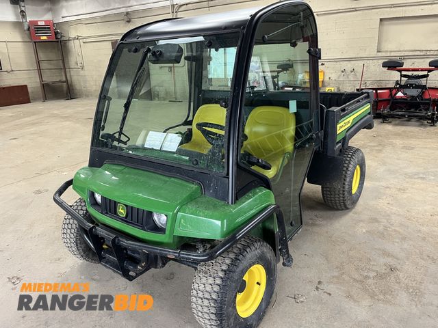 Lot 30-5093 - 2023 John Deere Gator TX UTV