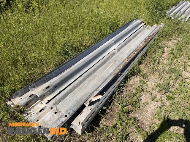 Lot 30-3975 - (10) 12' Guard Rail Sections.