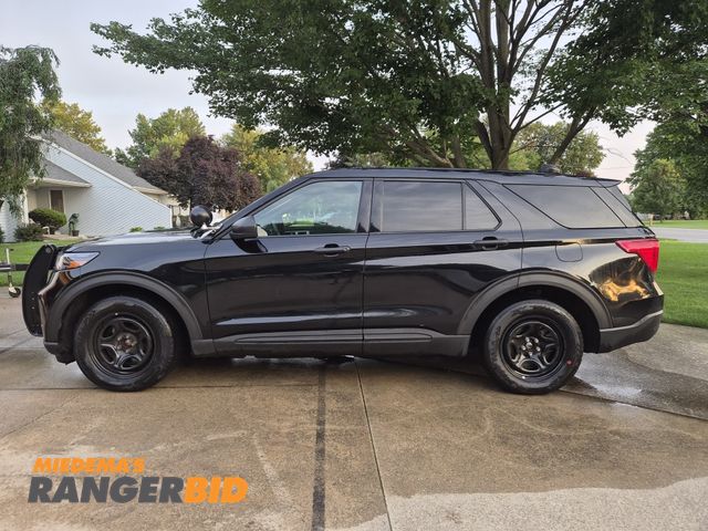 Lot 30-3159 - 2021 Ford Explorer Police Interceptor SUV AWD