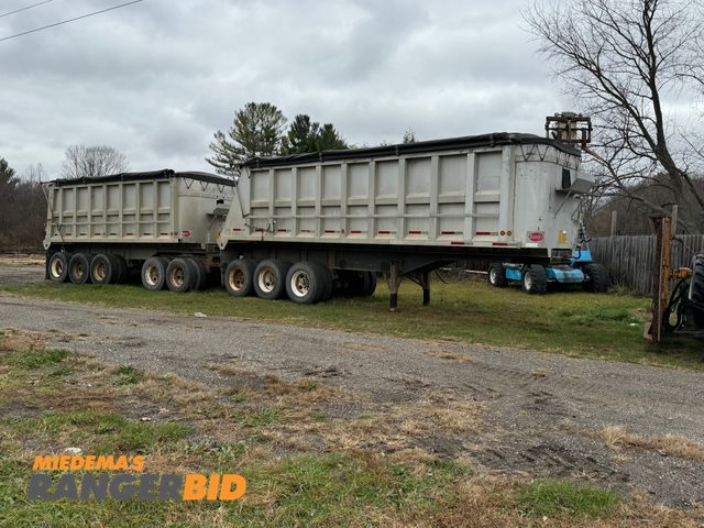 Lot 30-10044 - 1991 Dorsey Trailer Gravel Train / Dump