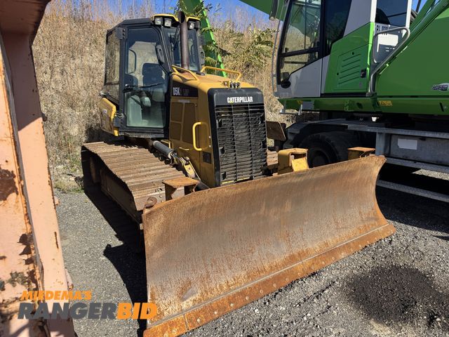 Lot 30-1012 - 2014 Caterpillar D5K2 LGP Crawler Dozer EROPS, 104-HP diesel engine, 127" BOCE 6-way blade, draw bar...