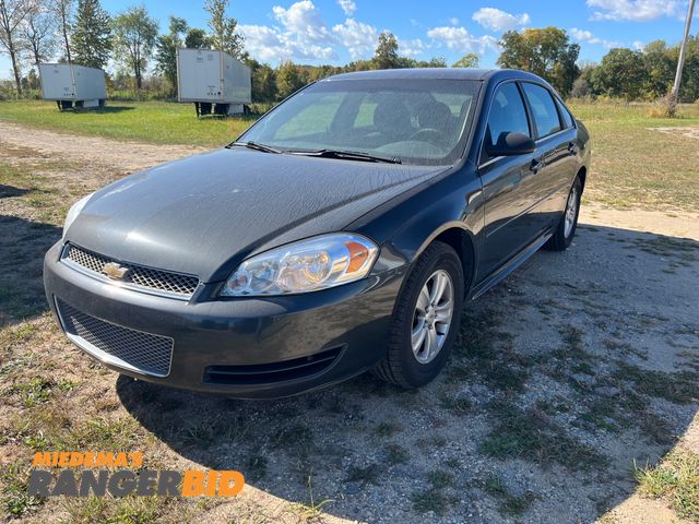 Lot 30-3748 - 2016 Chevrolet Impala Limited with a 3.6L V6 DOHC 16V FFV engine. LS Sedan FWD
