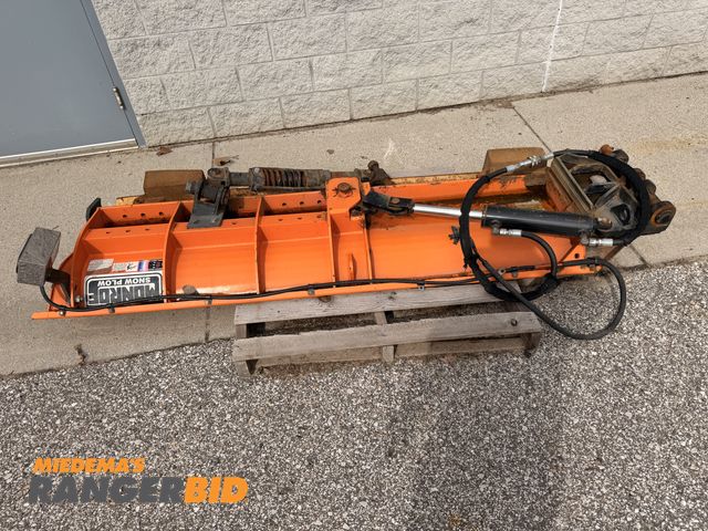 Lot 30-3651 - Monroe Patrol Wing Plow with mounts Municipality owned, Seller will load.