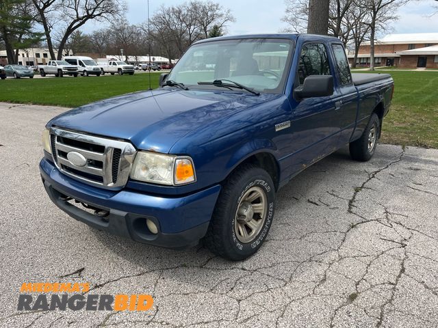 Lot 30-688 - 2009 Ford Ranger with a 4.0L V6 SOHC 12V engine. XLT Regular Cab Pickup Truck 4x4