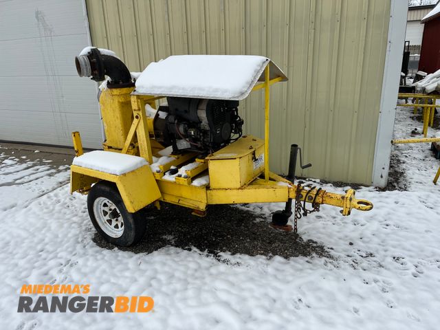 Lot 30-631 - 2005 Wacker Towable Pump