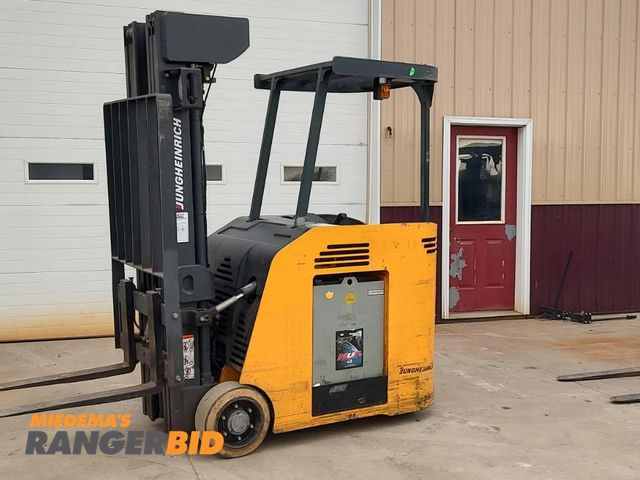 Lot 30-10347 - Jungheinrich ETG340-36V Forklift