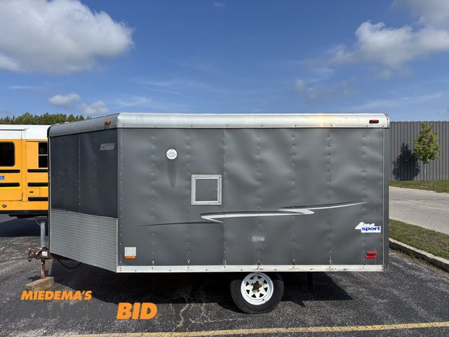 Lot 30-3221 - 2003 Pace American Aero Sport V-Nose Enclosed Trailer