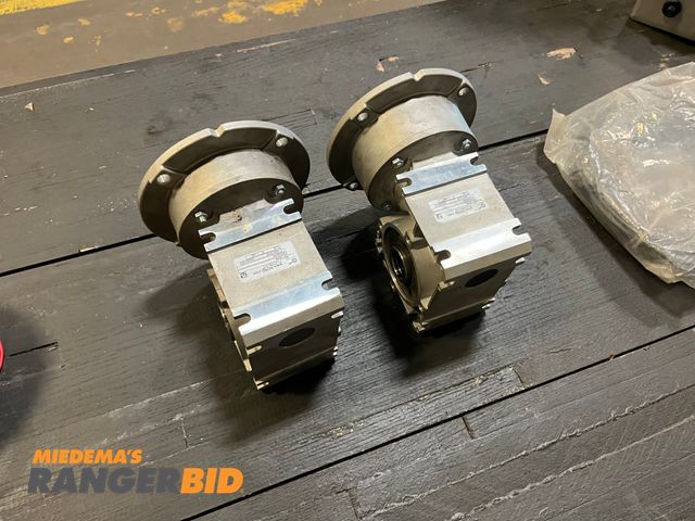 Lot 30-2419 - (2) Nord FlexBloc SK1S150 Gear Box