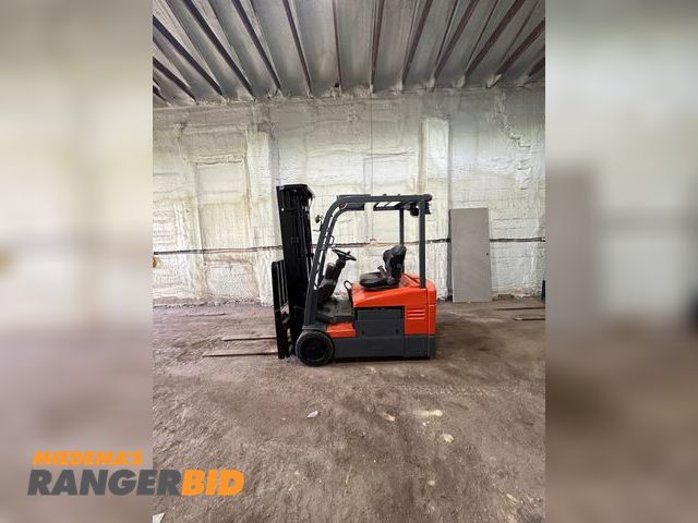Lot 30-10246 - TOYOTA 7FBEU15 Forklift 3000LB ELECTRIC TOYOTA FORKLIFT