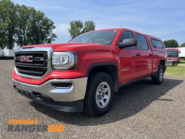 Lot 30-1153 - 2016 GMC Sierra 1500 with a 5.3L V8 OHV 16V engine. Crew Cab Pickup Truck 4x4