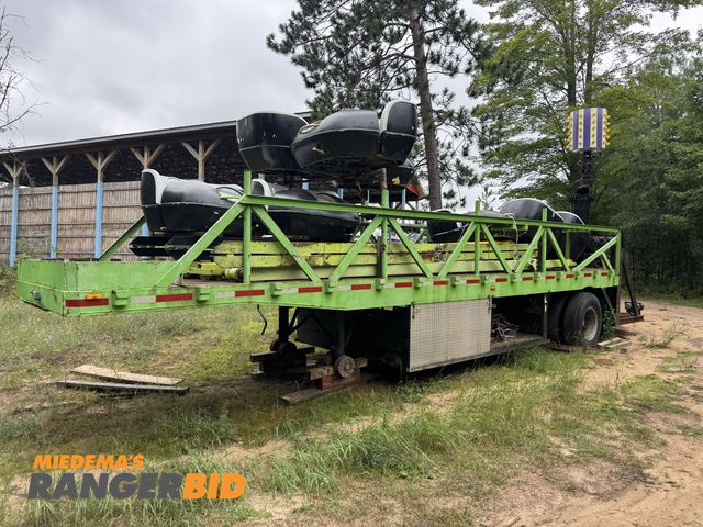 Lot 30-54618 - Everly Octopus ride with Trailer