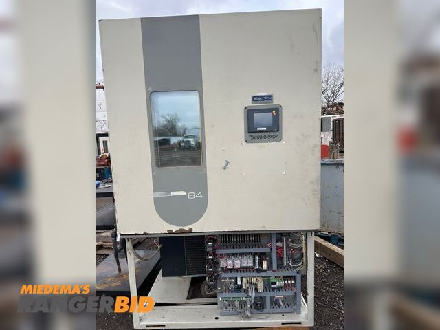 Lot 30-10161 - Cincinnati Sub-Zero Environmental Chamber, comes with covers