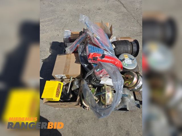 Lot 30-5025 - Pallet of Misc. Semi Truck Parts. See pic of inventory list.