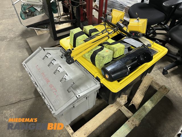 Lot 30-4978 - Lot includes everything on this pallet. Totes, extension cords, soda stream, lights, Air packs, and ...