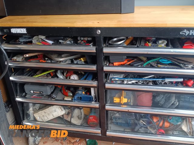 Lot 30-30-1489 - 1 Cordless Electric Powered Husky Tool chest with several hand and power tools. Chest is approximate...