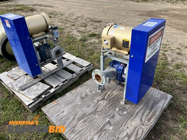Lot 30-1131 - (2) Vogelsang Water Treatment Pumps