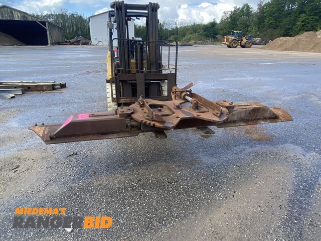 Lot 30-10612 - 12' Belly Blade 12' Under Body Belly Blade, working condition unknown. Make believed to be Monroe. B...