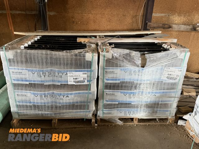 Lot 30-5731 - (2) full containers of VSTN ledgestone flat Plum Creek N.