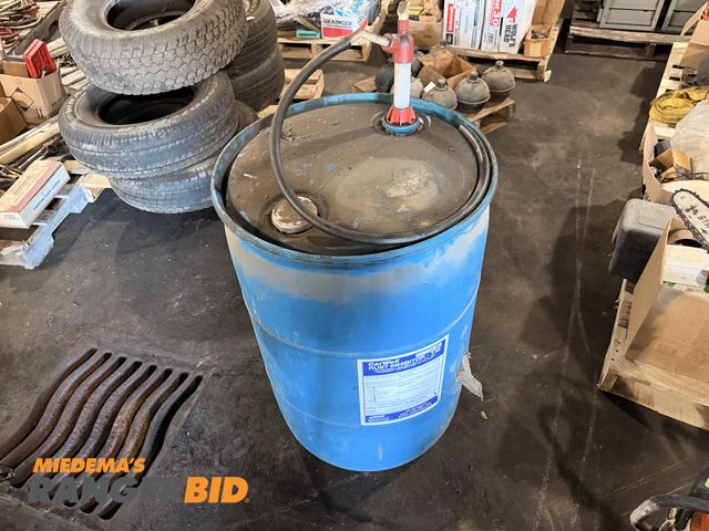 Lot 30-35945 - Carwell Rust Inhibitor-T32