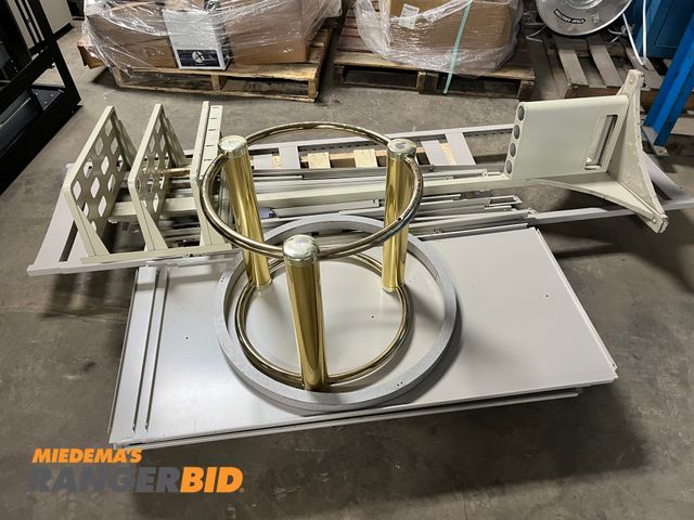 Lot 30-532 - Metal Cabinet / Stand