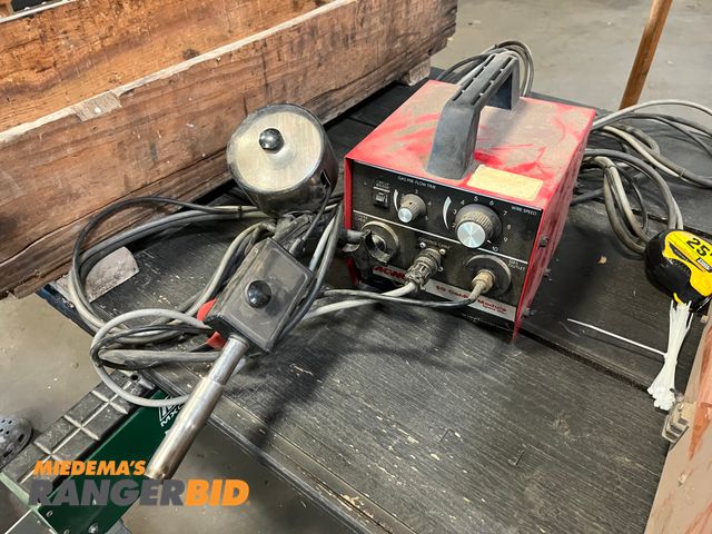 Lot 30-2433 - Magnum Mig Welder Spool and Gun, Control Module
