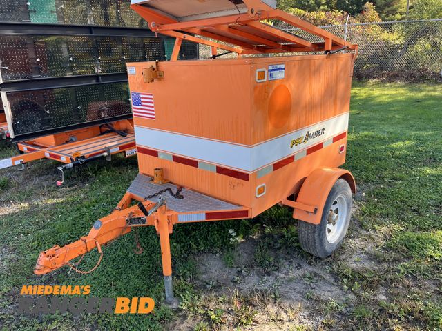 Lot 30-1826 - 2000 PSE Amber ASE-50-ATF/17 Towable Radar Speed Trailer