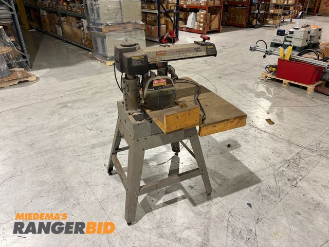 Lot 30-6 - Craftsman 10" Radial Arm Saw, Laser Trac - Machine powers on and performs cutting operations. Additi...
