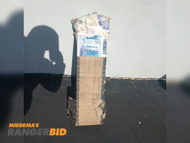 Lot 30-30-4502 - 1 Quilt stand Quilt stand new old item, still in box