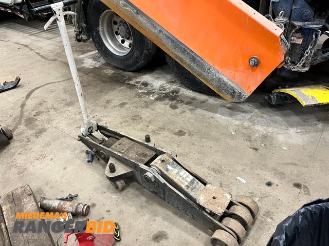 Lot 30-2202 - 20 ton Jack Heavy Duty