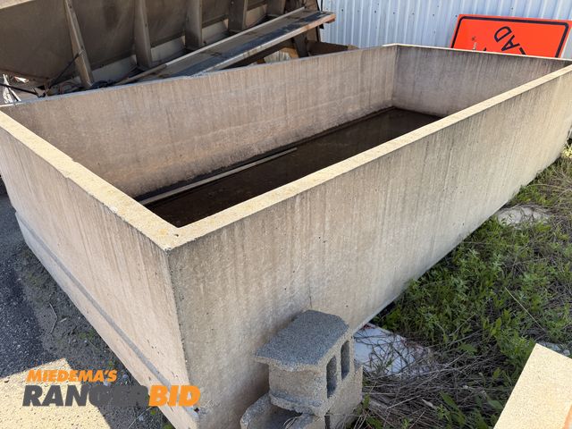 Lot 30-3850 - 164" x 78" x 38" Concrete Spill Containment.