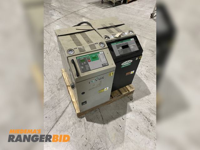 Lot 30-63 - LOT of 2 Conair Thermolator Units. Model numbers TW PLUS BAAN and MX1-DI. Both units need repair. 

...