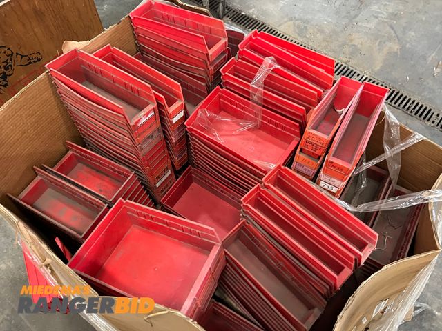 Lot 30-524 - Pallet of Poly Storage Bins / Organizer