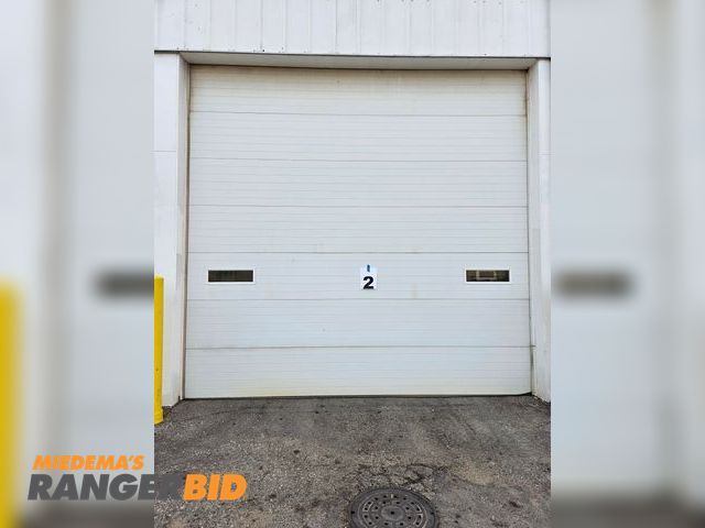 Lot 30-3088 - Garage Door / Overhead Door 14' 10_ x 14'  with opener, door #2