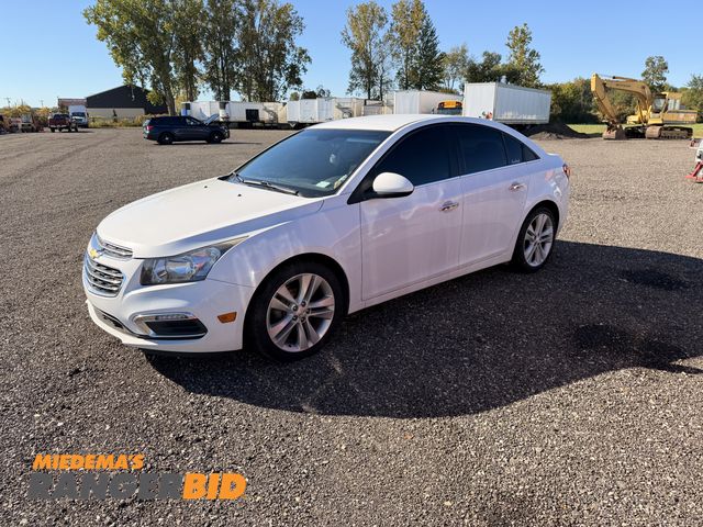 Lot 30-25242 - 2016 Chevrolet Cruze LTZ Auto Sedan FWD
